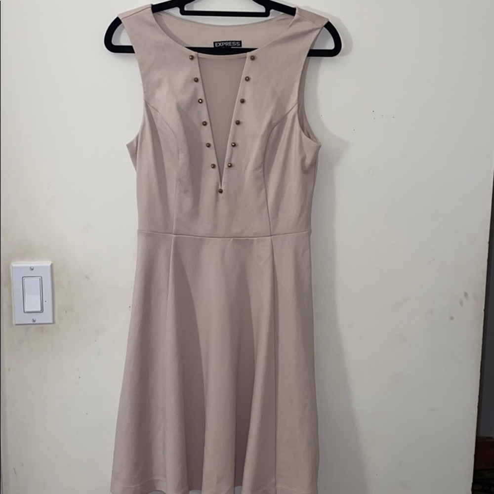Express blush pink/creme dress